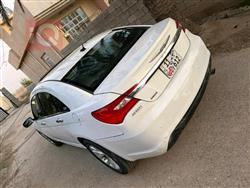 Chrysler 200